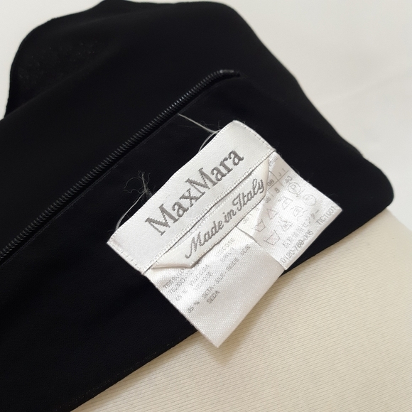 MaxMara | Silk Blend Slim Sheath Dress in Black - Picture 5 of 8